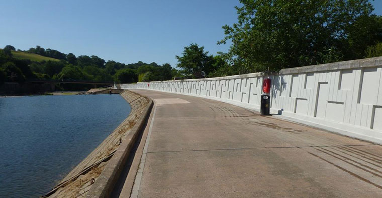 Concrete Repairs and Anti-Carbonation Protection of River Wall