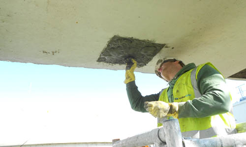 Flexcrete's Monolite is a lightweight, high build, polymer modified mortar for the repair, rendering and profiling of concrete, brick or stone substrates.